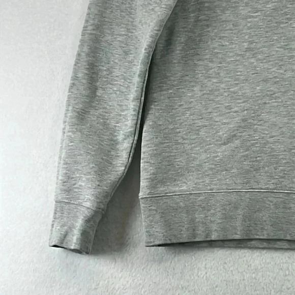 The North Face Women’s Hoodie Sweatshirt Sz Small Gray Cotton/Polyester Graphic - Picture 6 of 11